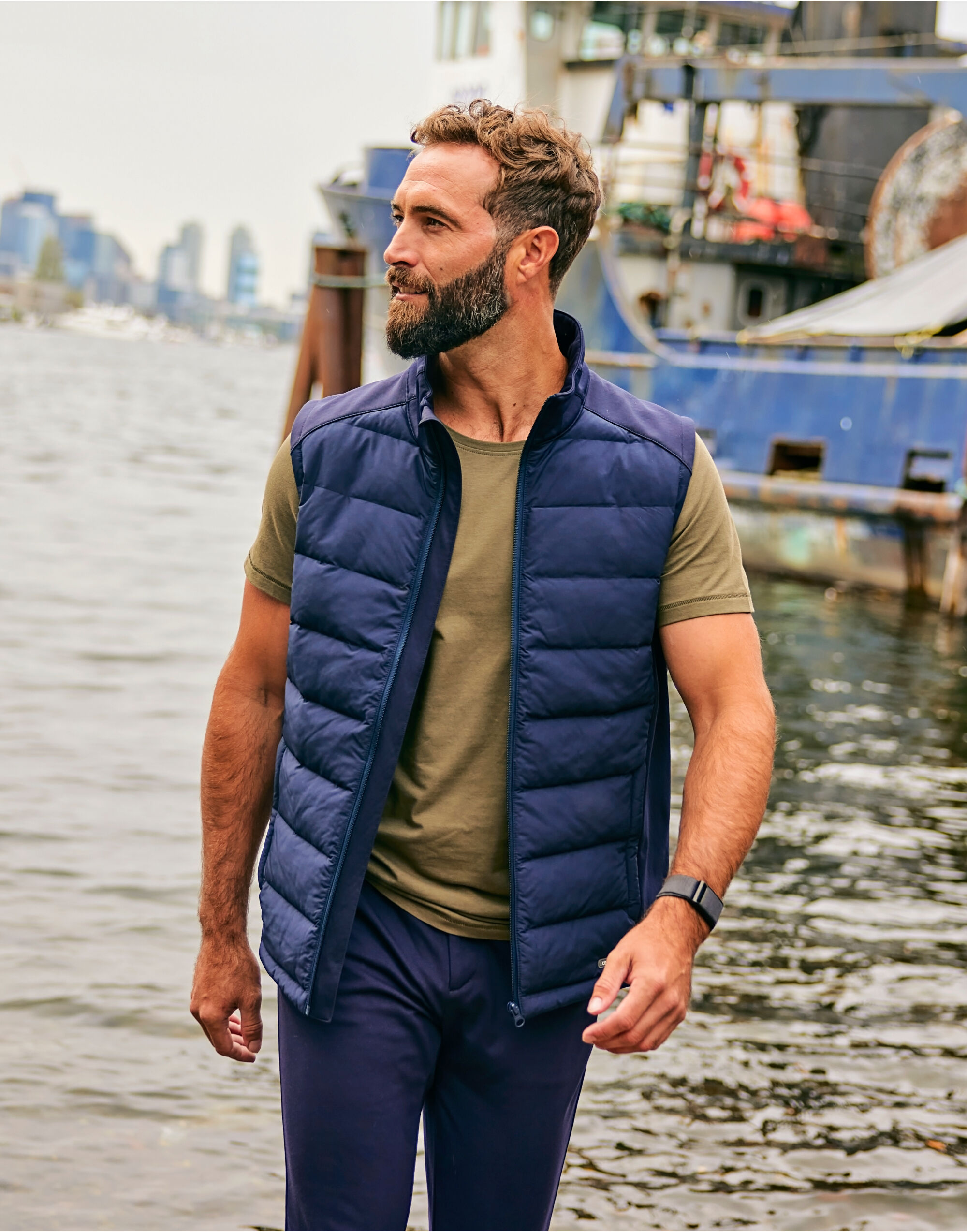 Oak Harbor Vest Men